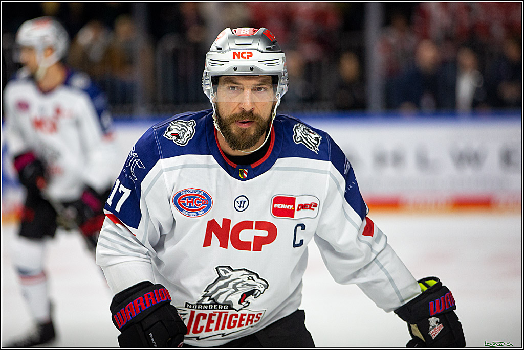 PENNY DEL; Koelner Haie- Nuernberger Ice Tigers; Koeln, 18.11.2022